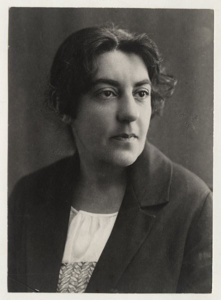 �������� ������� � ���������. ����: ��������������� ������������ �����