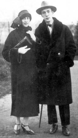 ���� ������ � �������� �������. ������ 1923-25 ��