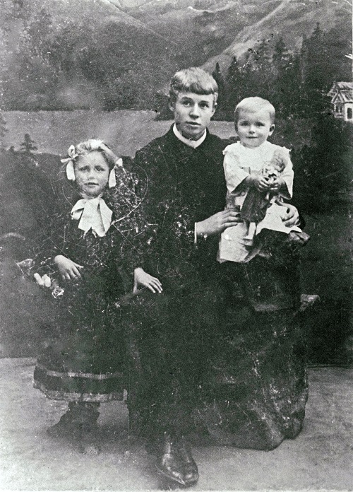      , 1912 